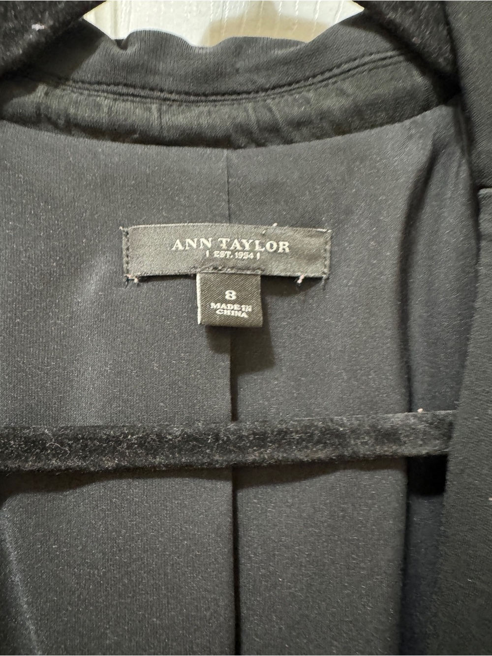 Ann Taylor Black Single-Button Tailored Blazer - Picture 4 of 12